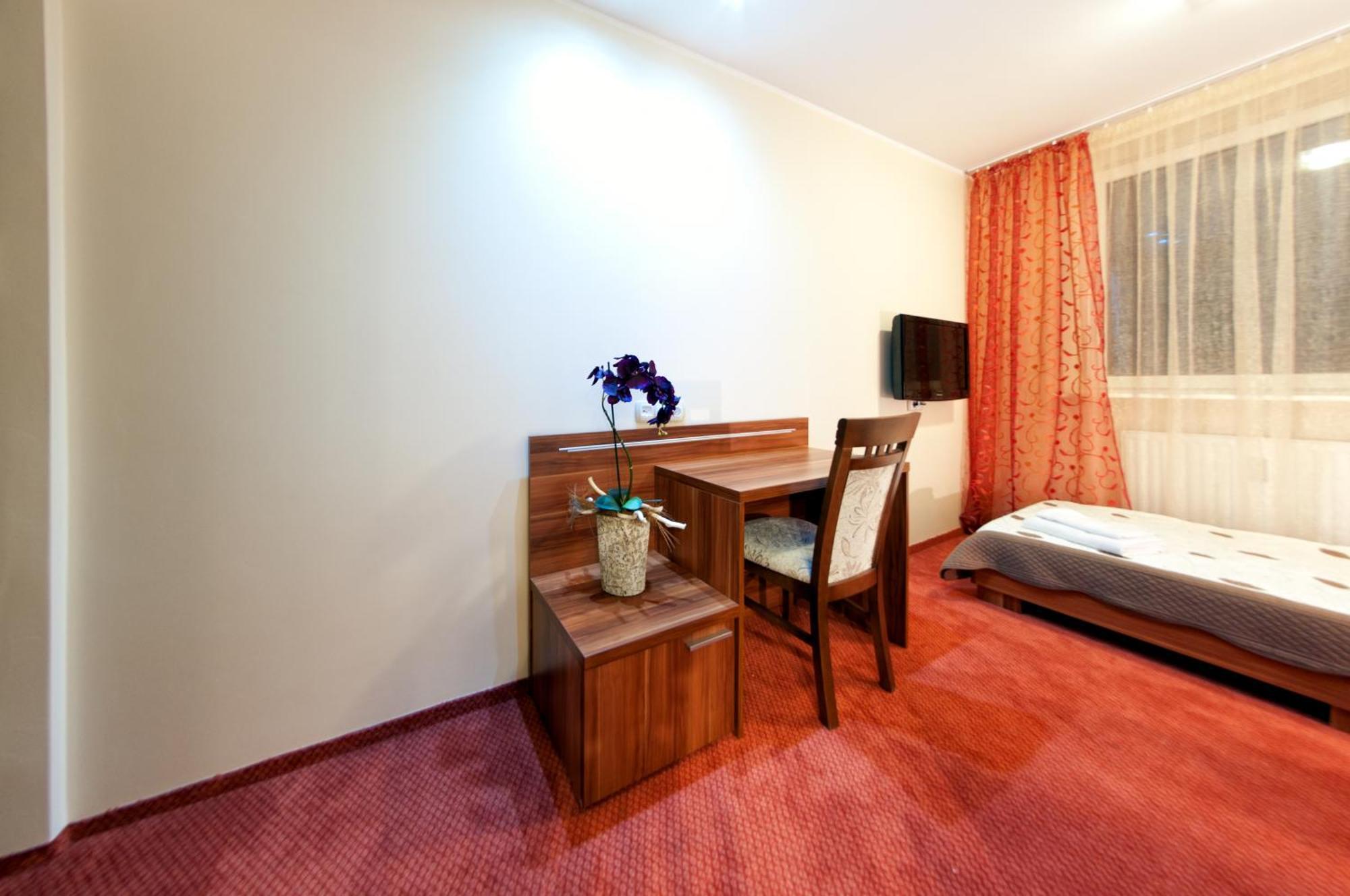 Hotel-24 Płock Quarto foto